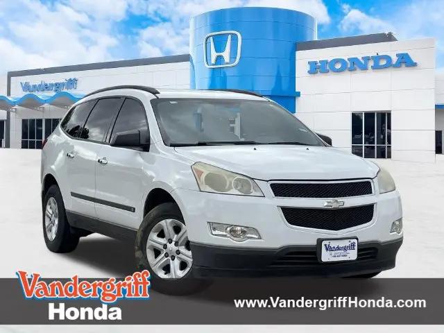 2010 Chevrolet Traverse LS for sale in Arlington, TX