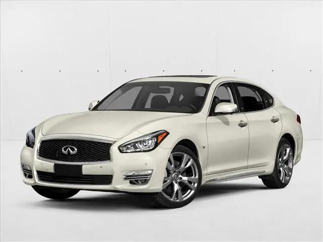 2018 INFINITI Q70L 3.7X LUXE for sale in Naperville, IL