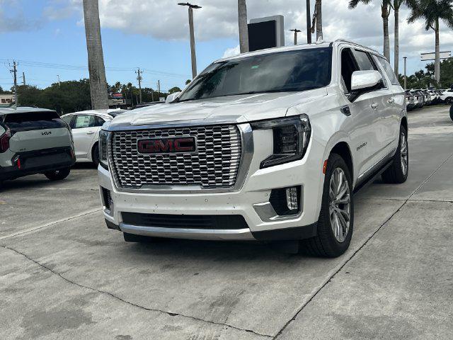 2021 GMC Yukon XL 4WD Denali