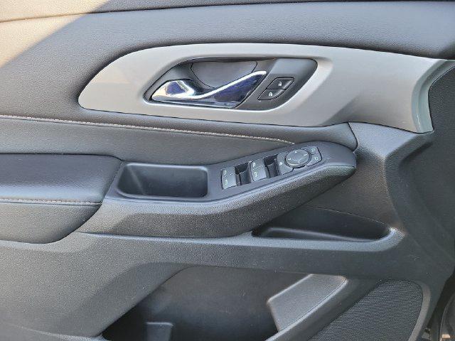 2021 Chevrolet Traverse FWD LS