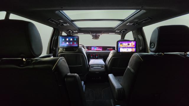 2026 Cadillac Escalade ESV V