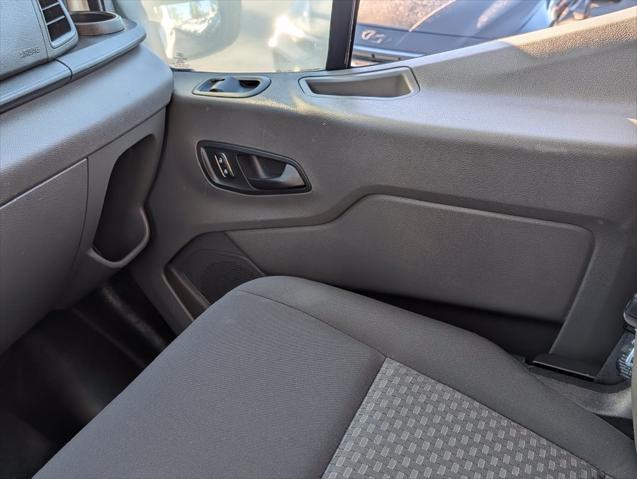 2025 Ford Transit Cargo Van Base