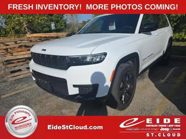 2023 Jeep Grand Cherokee L Altitude 4x4 for sale in Waite Park, MN