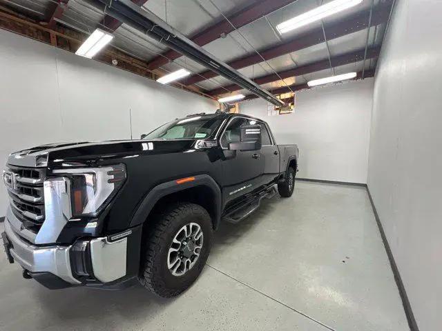 2025 GMC Sierra 2500HD 4WD Crew Cab Standard Bed SLE for sale in RHINELANDER, WI