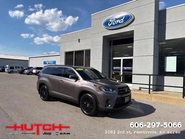 2019 Toyota Highlander SE for sale in Paintsville, KY