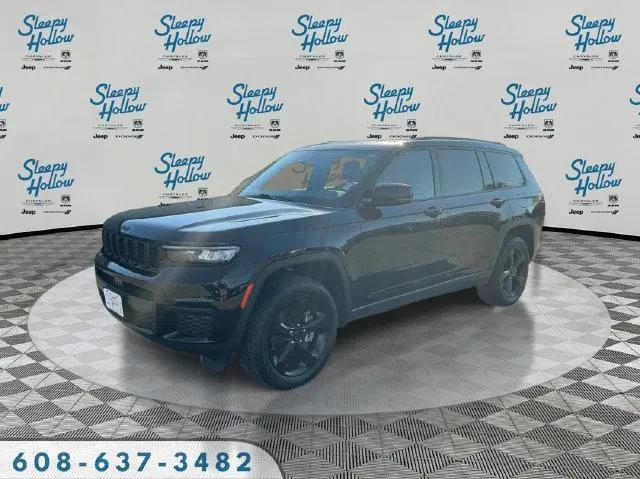 2023 Jeep Grand Cherokee L Altitude 4x4 for sale in Viroqua, WI