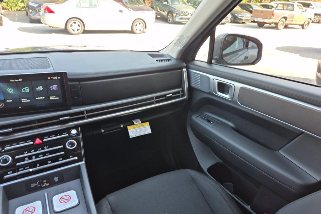 New 2027 Gray HYUNDAI SE image 22