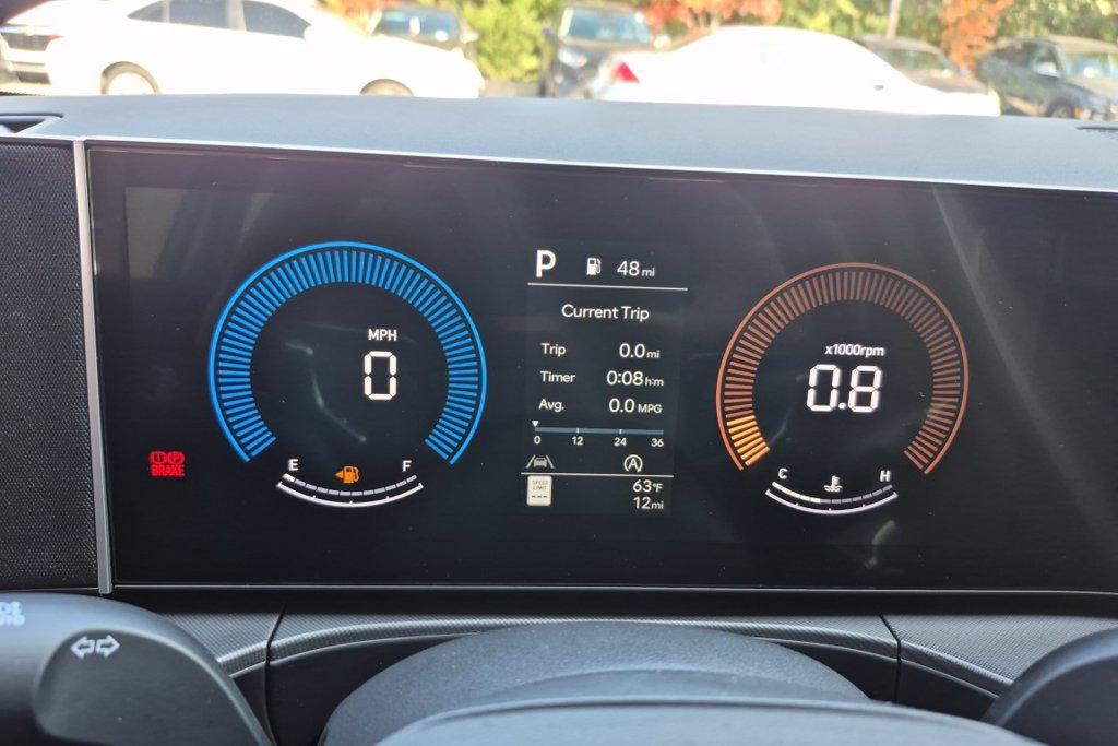 New 2027 Gray HYUNDAI SE image 30