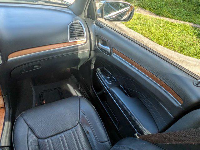 2018 Chrysler 300 300C