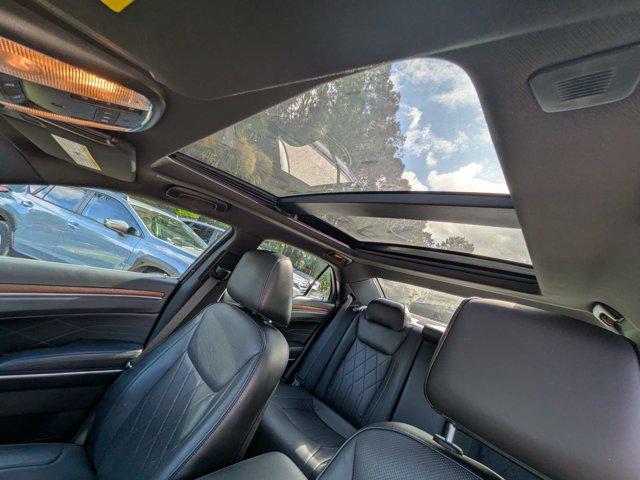 2018 Chrysler 300 300C