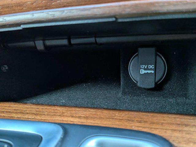 2018 Chrysler 300 300C