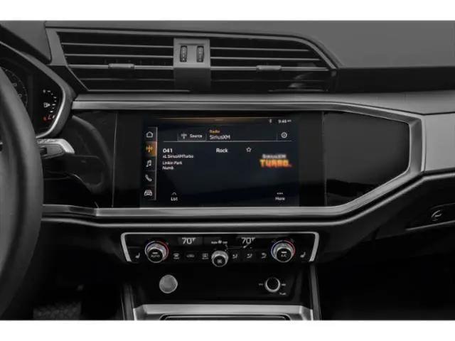 2022 Audi Q3 Premium 45 TFSI S line quattro Tiptronic