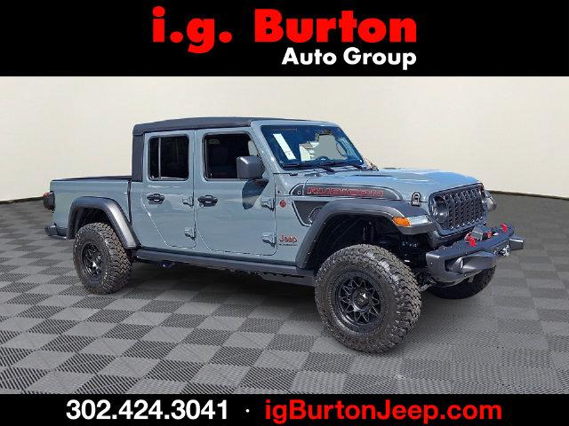 2026 Jeep Gladiator GLADIATOR SHADOW OPS 4X4 2026 Jeep Gladiator GLADIATOR SHADOW OPS 4X4