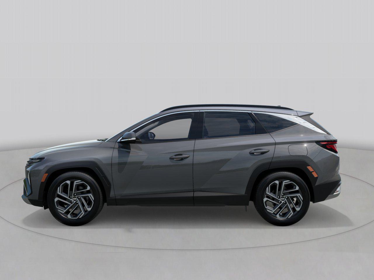 New 2026 Gray HYUNDAI SEL Plus FWD image 3