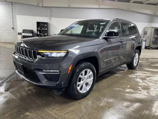 2023 Jeep Grand Cherokee Limited 4x4 for sale in Elmira, NY