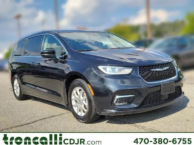 2023 Chrysler Pacifica Touring L for sale in Cumming, GA