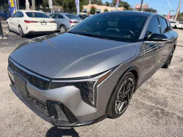 2025 Kia K4 GT-Line