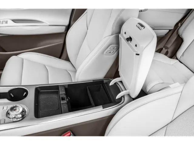 2027 Genesis GV70 2.5T Select AWD