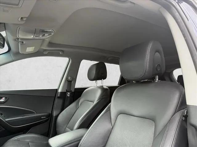 2017 Hyundai Santa Fe Limited Ultimate
