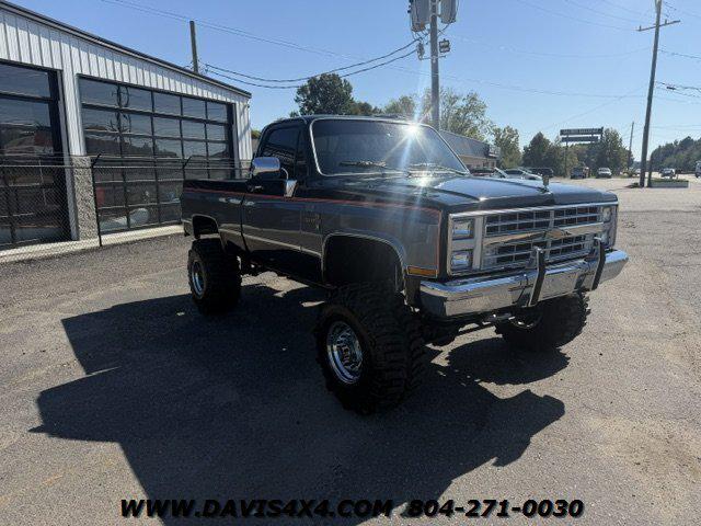 1985 Chevrolet Pickup Lifted 4X4