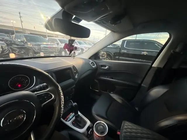 2021 Jeep Compass Latitude FWD