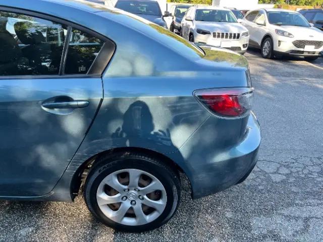 2011 Mazda Mazda3 i Sport