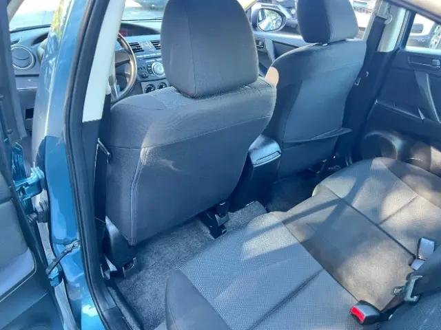 2011 Mazda Mazda3 i Sport