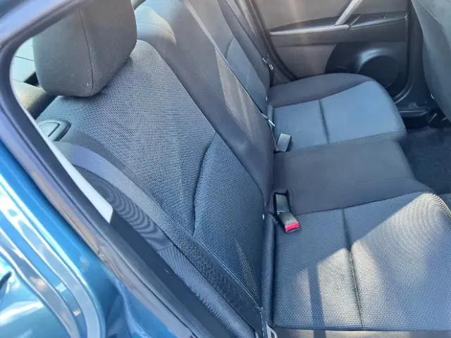 2011 Mazda Mazda3 i Sport