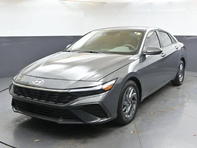 2024 Hyundai Elantra SEL for sale in Kalamazoo, MI