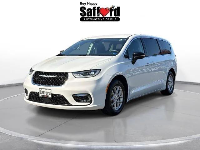 2024 Chrysler Pacifica Touring L 2024 Chrysler Pacifica Touring L