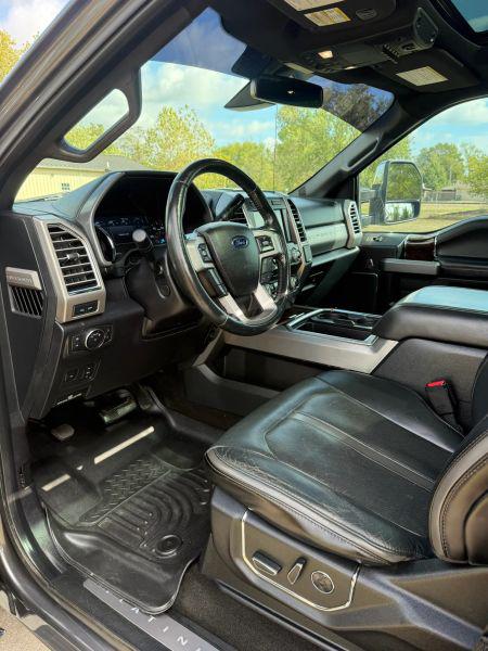 2017 Ford F-250 XLT