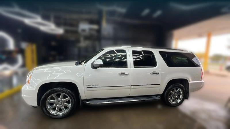 2011 GMC Yukon XL Denali