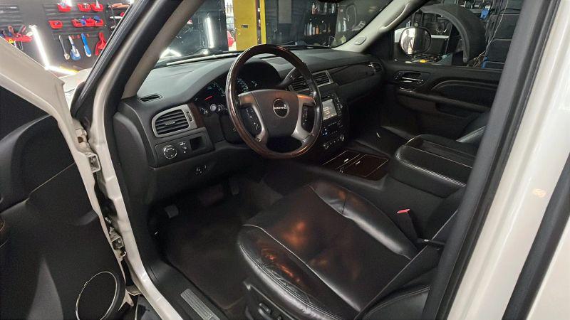 2011 GMC Yukon XL Denali