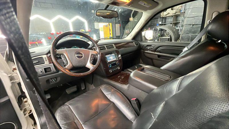 2011 GMC Yukon XL Denali