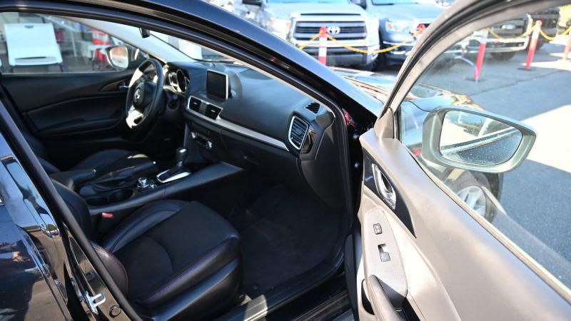 2014 Mazda Mazda3 s Grand Touring