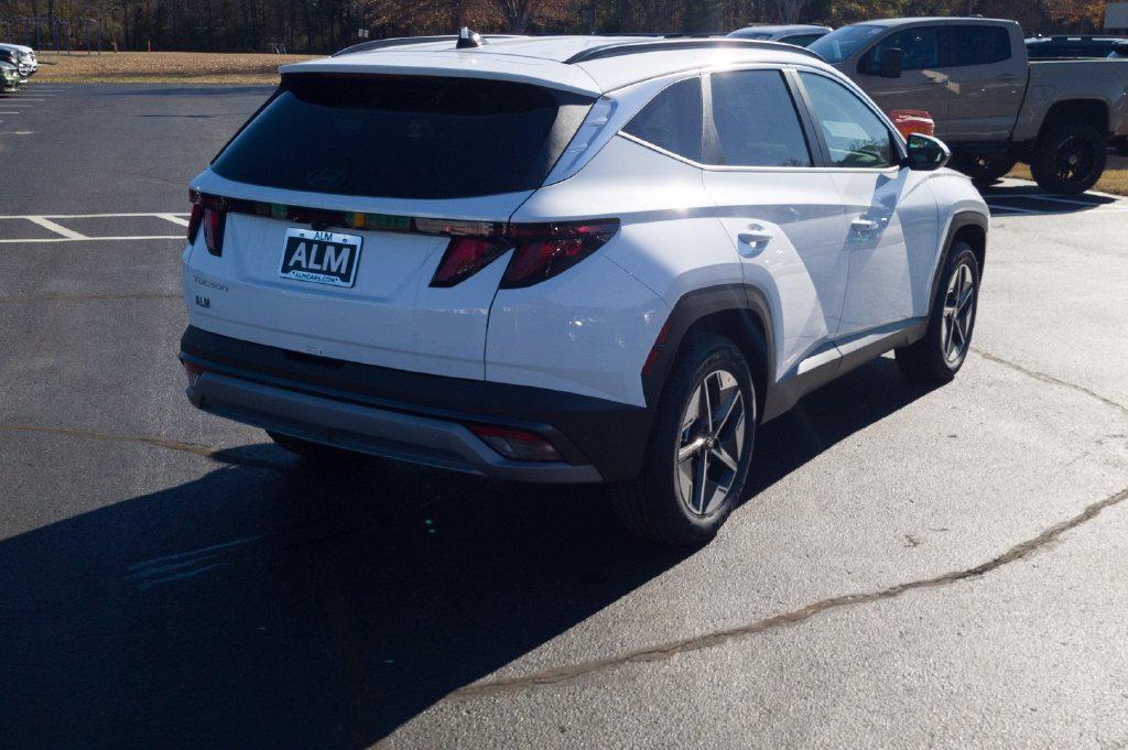 New 2026 White HYUNDAI SEL Plus FWD image 5