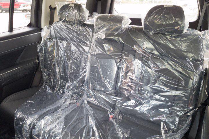New 2026 Silver HYUNDAI SEL Plus FWD image 15