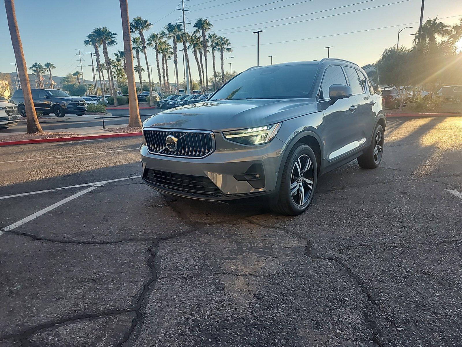 2023 Volvo XC40