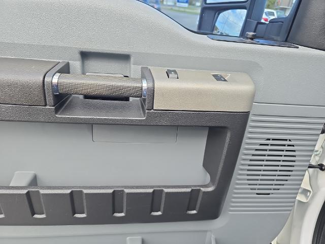 2016 Ford F-250 Unknown