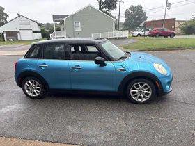 2017 MINI Hardtop Cooper