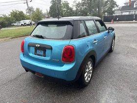 2017 MINI Hardtop Cooper