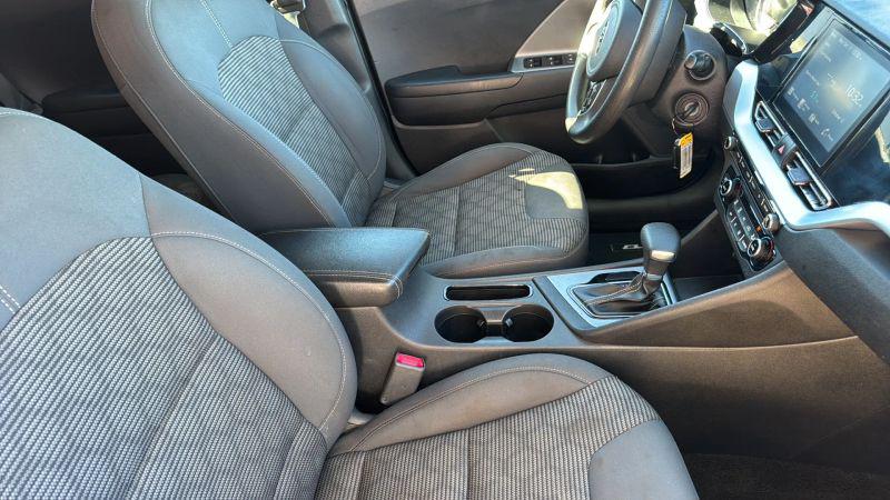 2020 Kia Niro LX