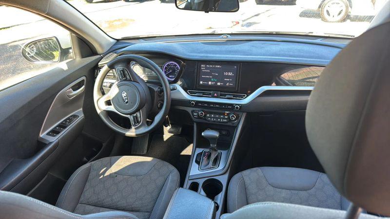 2020 Kia Niro LX