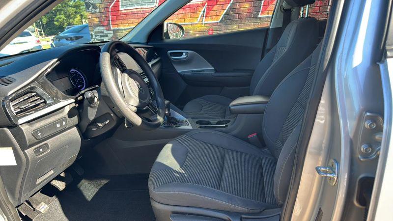 2020 Kia Niro LX