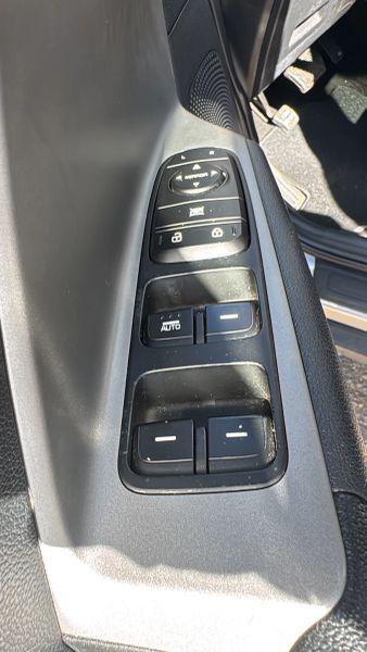 2020 Kia Niro LX
