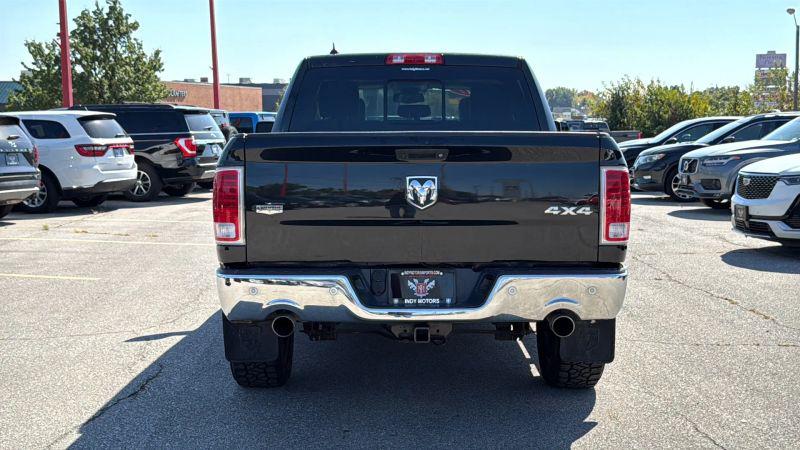 2017 Ram 1500 Laramie Crew Cab 4x4 57 Box