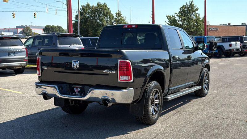 2017 Ram 1500 Laramie Crew Cab 4x4 57 Box