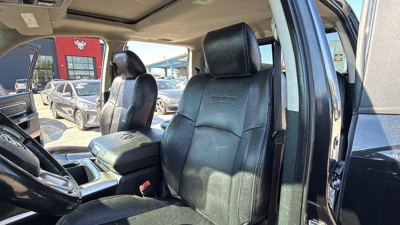 2017 Ram 1500 Laramie Crew Cab 4x4 57 Box