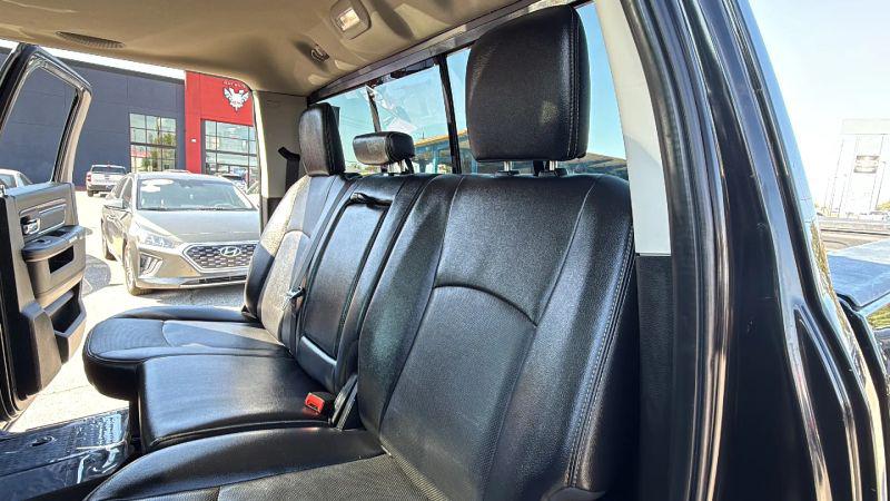 2017 Ram 1500 Laramie Crew Cab 4x4 57 Box