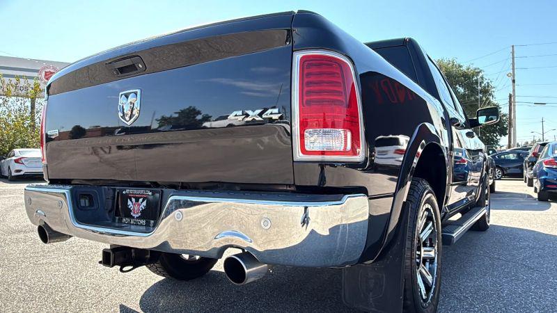 2017 Ram 1500 Laramie Crew Cab 4x4 57 Box